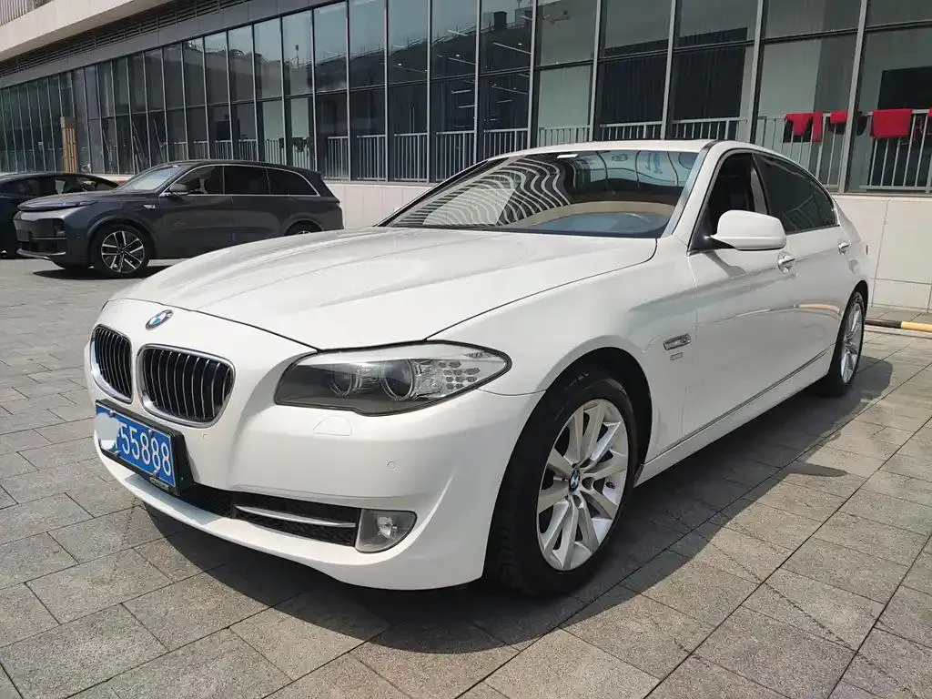 BMW 5 Series 5 Series 2011 535Li Executive Edition — photo 1