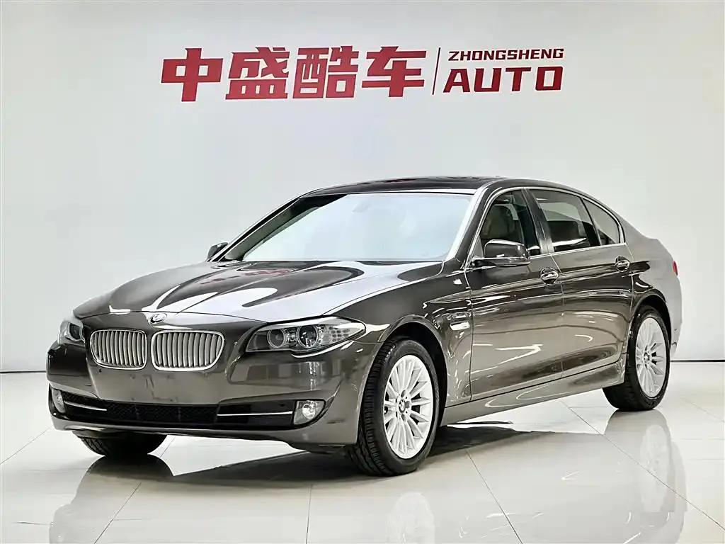 BMW 5 Series 5 Series 2013 535Li Luxury — photo 1