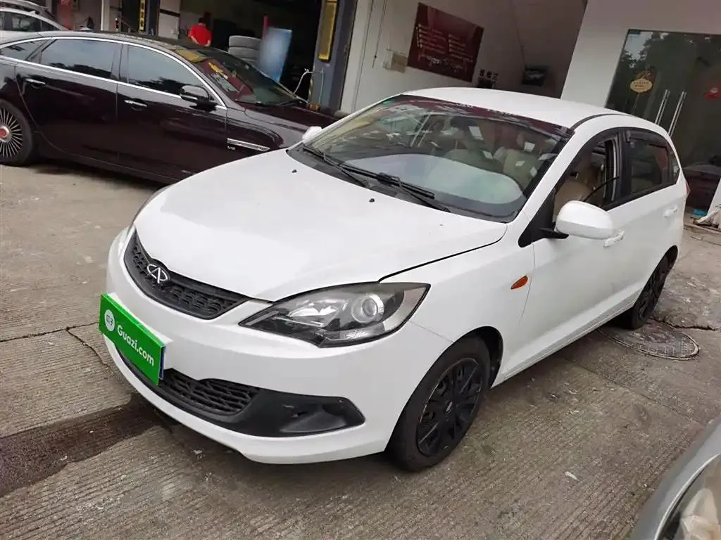 Chery Fulwin 2 Fulwin 2 2013 Hatchback 1.5L Manual Sharp Edition — photo 1