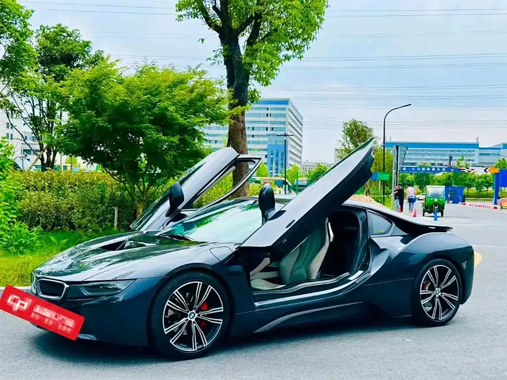 BMW BMW i8 — Negro