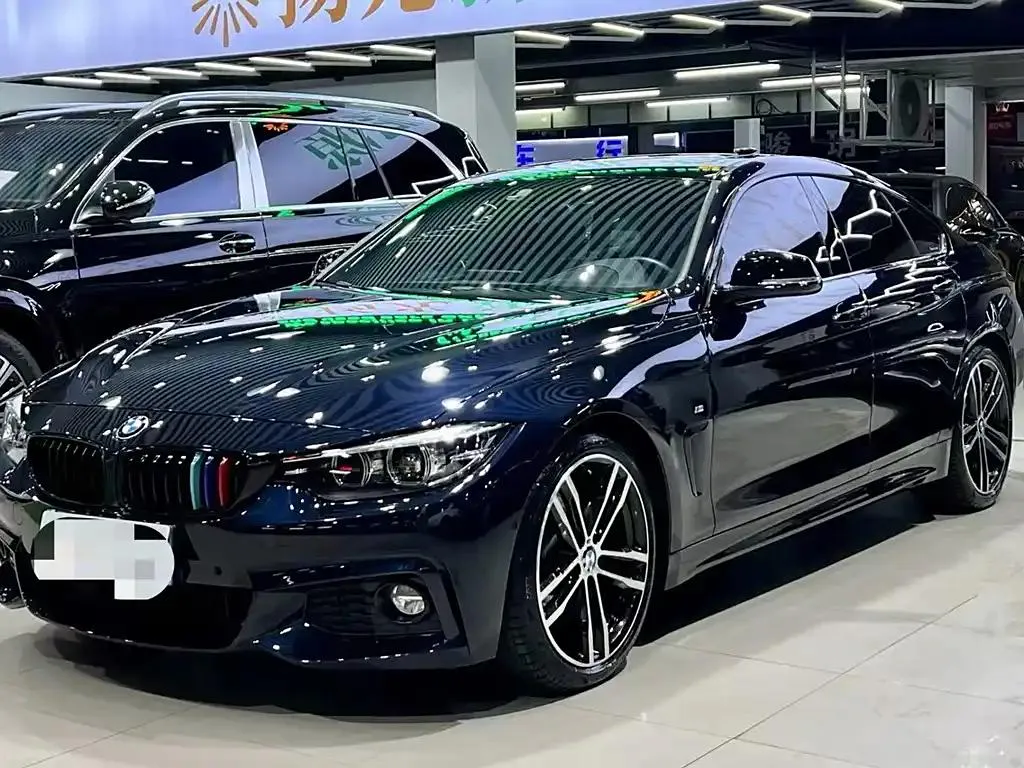 BMW 4 Series 4 Series 2020 430i Gran Coupe M Sport Night Edition — photo 1