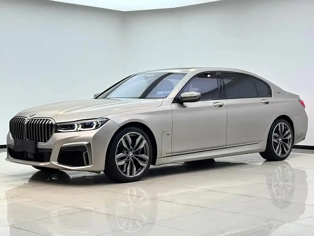 BMW BMW 7 Series — Champagne