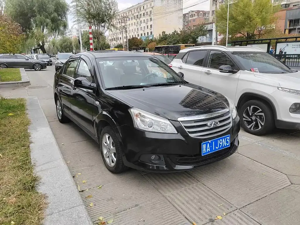 Chery E5 E5 2012 1.5L Manual Sports Edition — photo 1