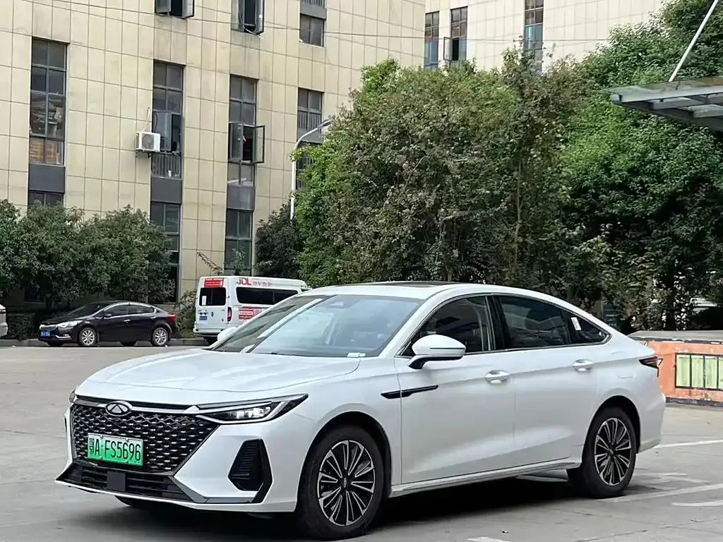 Chery Chery Fulwin A8 — أبيض