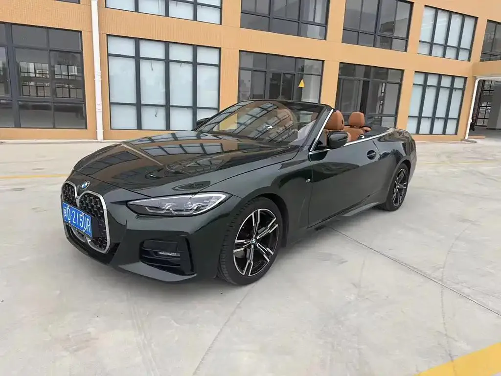 BMW 4 Series 4 Series 2022 425i Convertible M Sport Package — photo 1