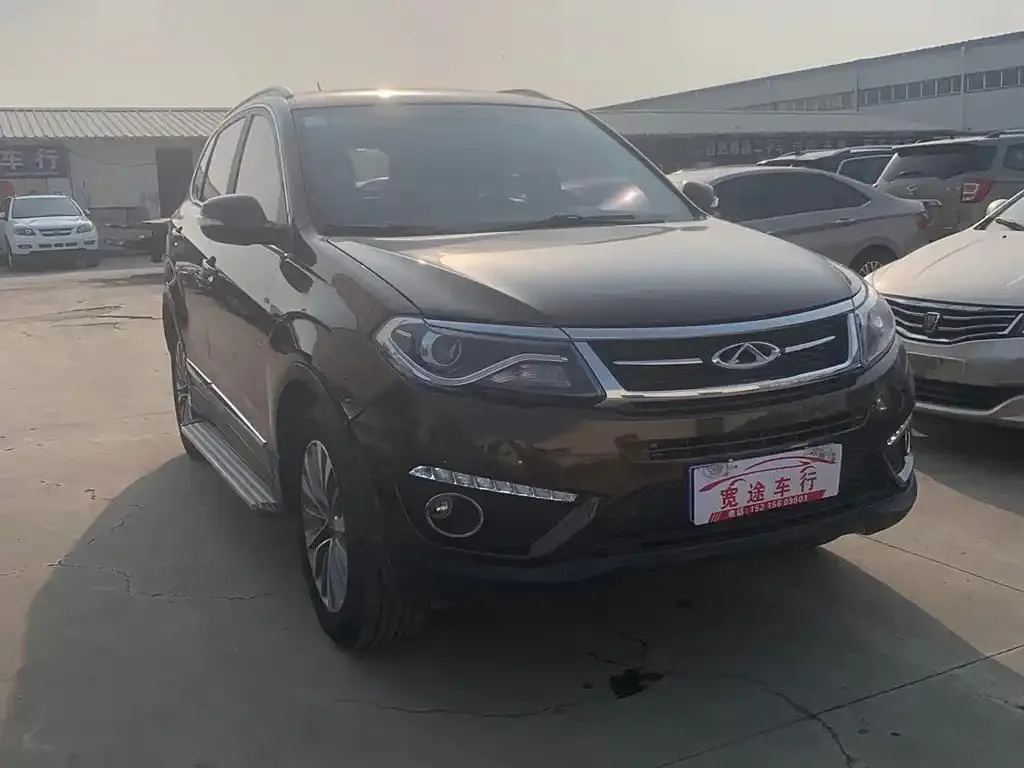Chery Chery Tiggo 5 — Champagne