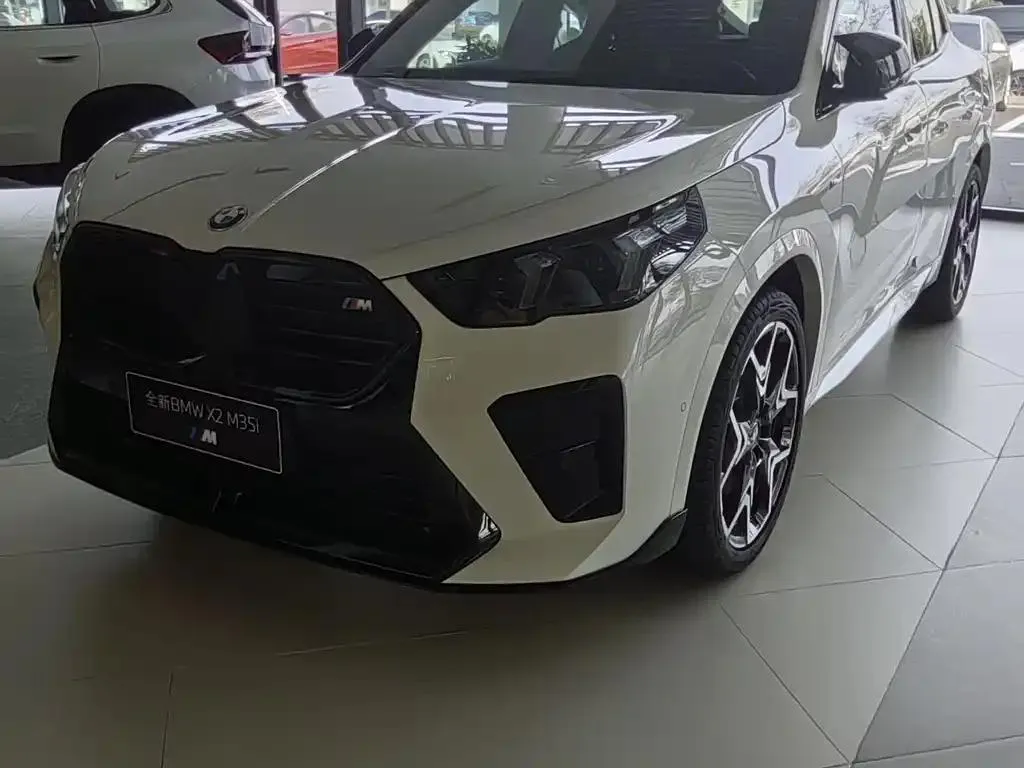 BMW X2 (Imported) X2 Imported 2024 M35i — photo 1