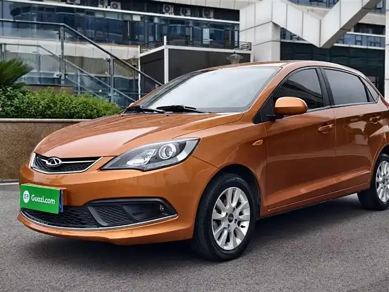 Chery Chery Fulwin 2 — Jaune