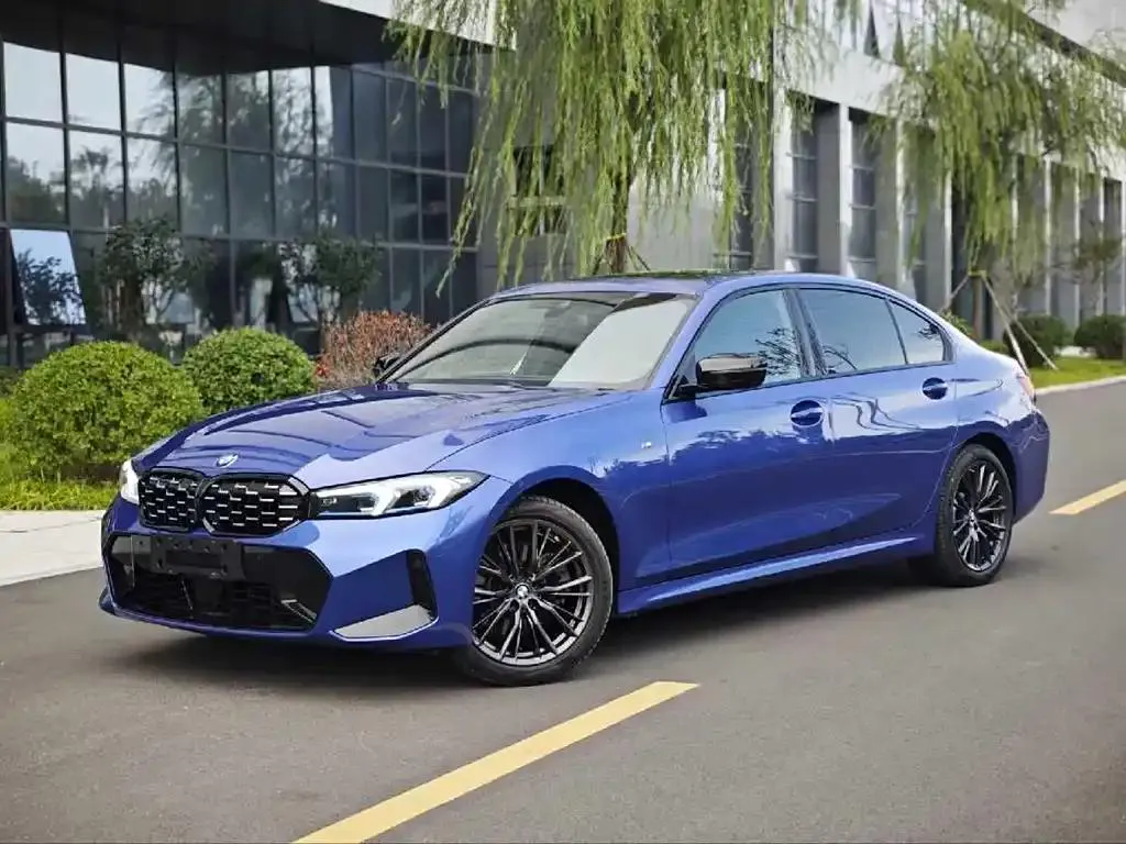 BMW 3 Series 3 Series 2023 330Li M Sport Night Edition — photo 1