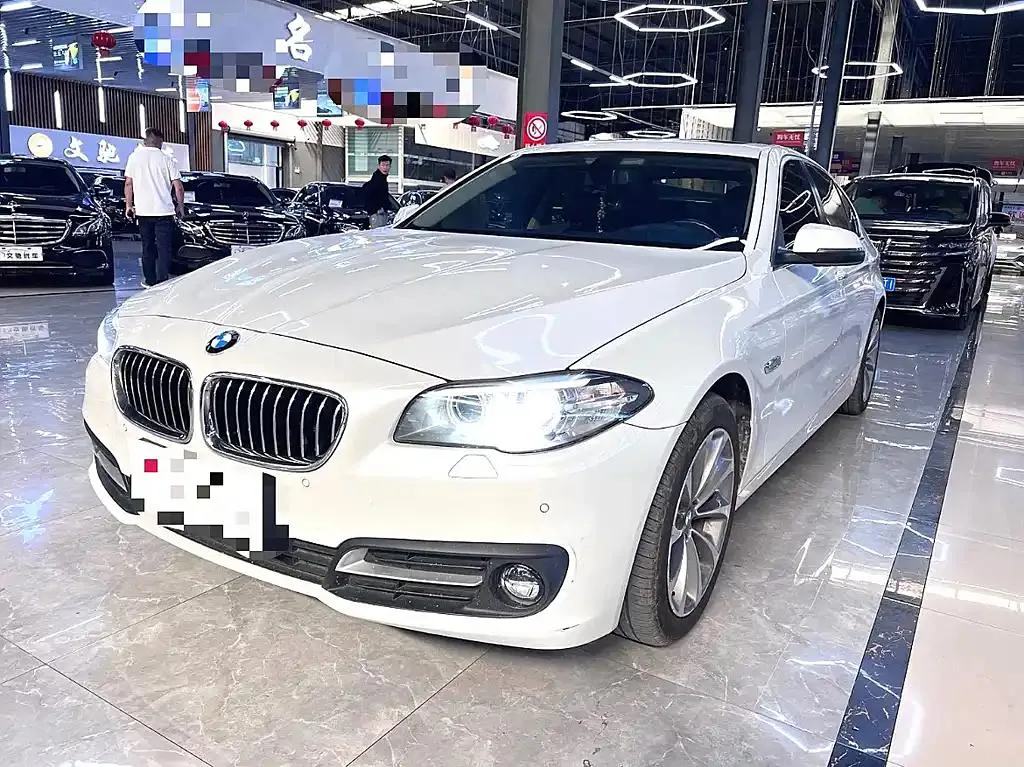 BMW 5 Series 5 Series 2017 528Li xDrive Leading Edition — photo 1