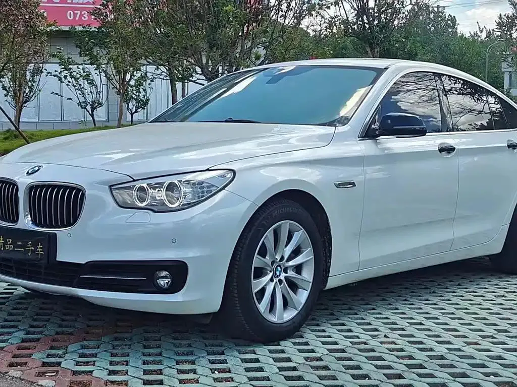BMW 5 Series 5 Series GT 2015 528i Luxury — photo 1
