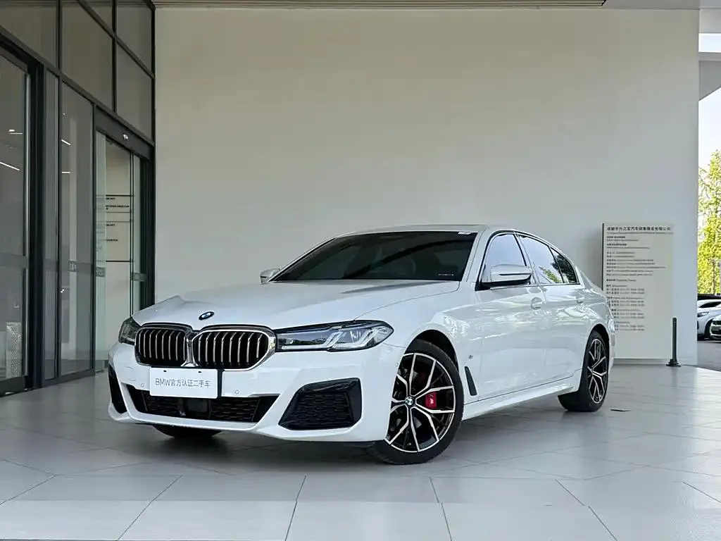 BMW 5 Series 5 Series (Imported) 2022 530i Fashion Edition M Sport Package — photo 1