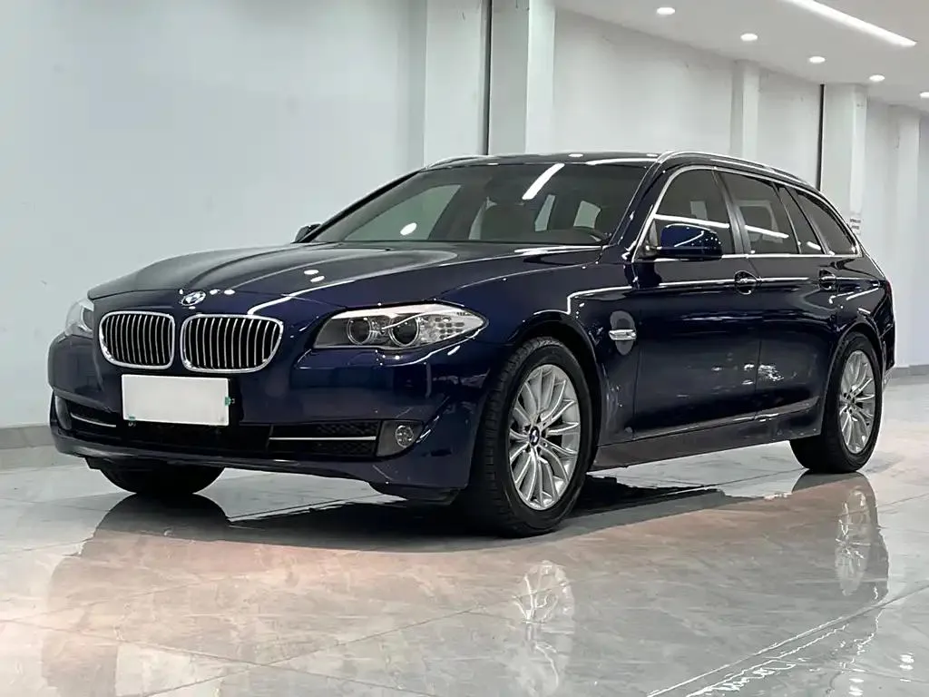 BMW 5 Series 5 Series (Imported) 2012 530i Premium Touring Edition — photo 1