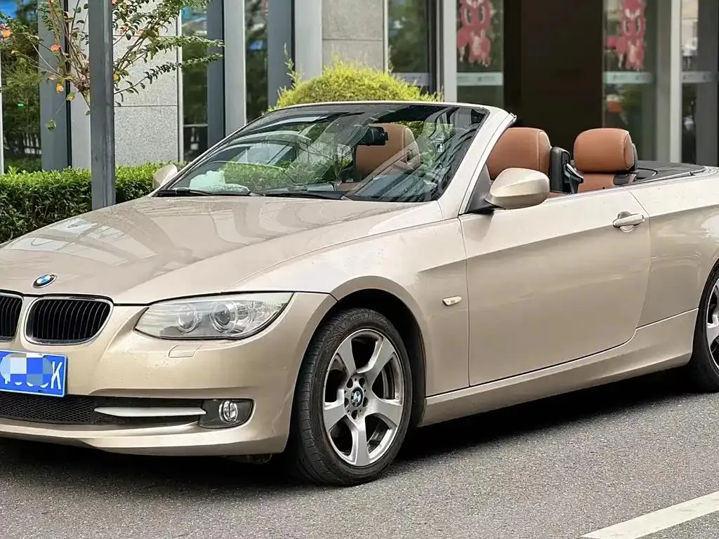 BMW 3 Series 3 Series (Imported) 2011 320i Convertible — photo 1