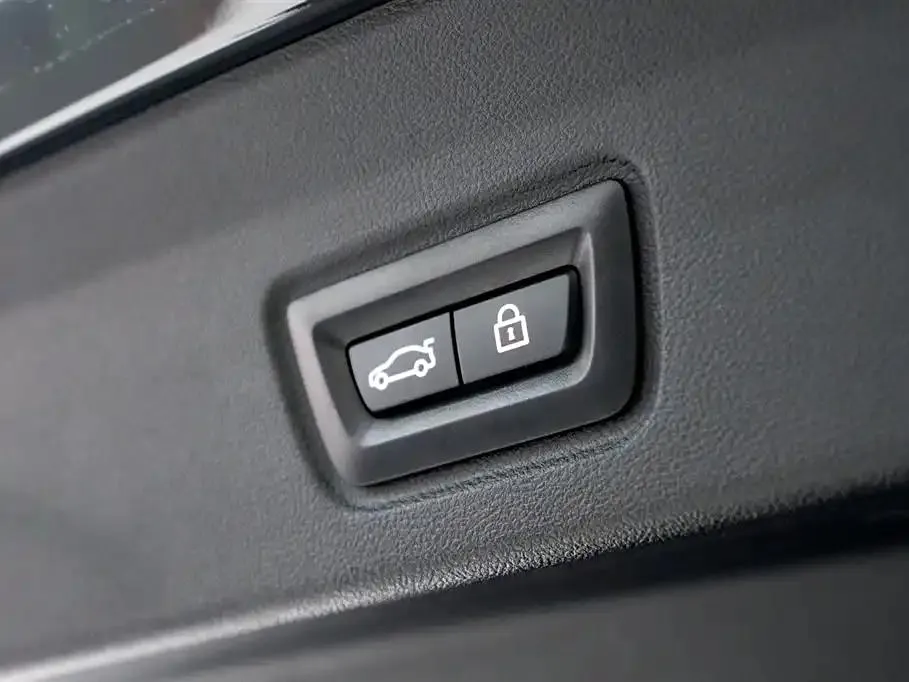 BMW 4 Series 4 Series 2022 Model 2 430i M Sport Night Edition — photo 1