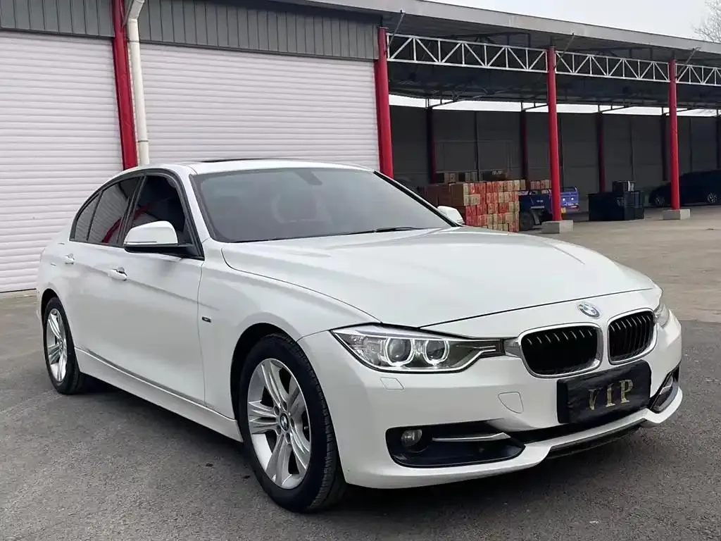 BMW 3 Series 3 Series 2015 316i Sport Design Package — photo 1