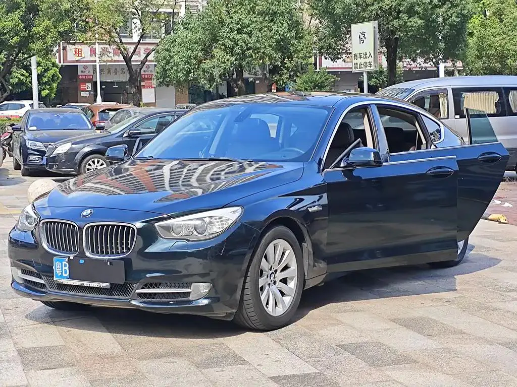 BMW 5 Series 5 Series GT 2013 535i Luxury — photo 1