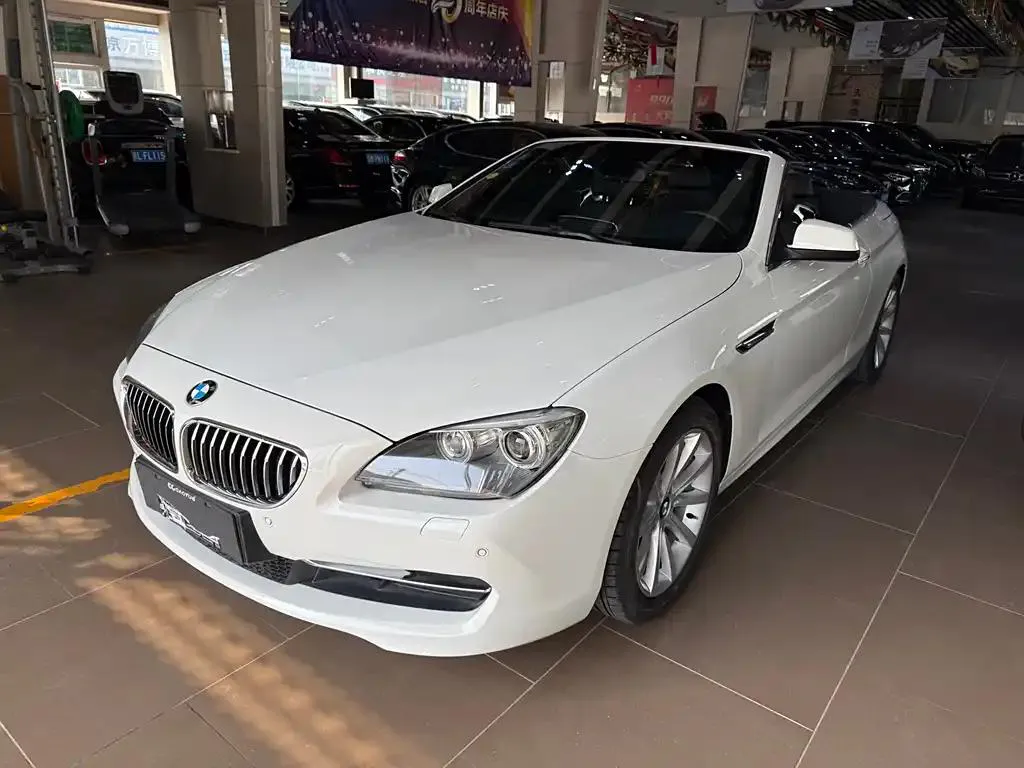 BMW 6 Series 6 Series 2011 640i Convertible — photo 1