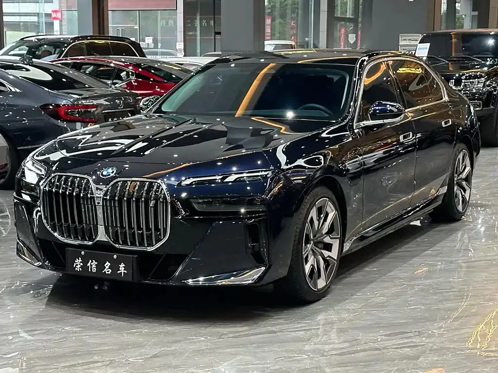 BMW i7 i7 2023 eDrive50L Leading M Sports Package — photo 1