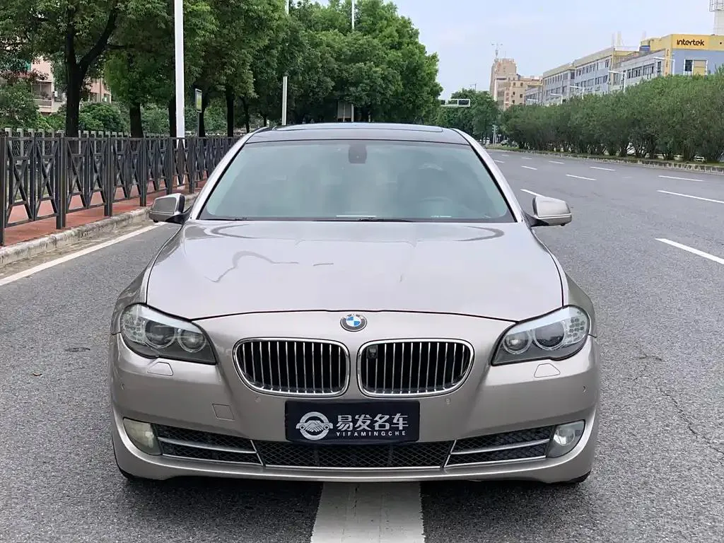 BMW 5 Series 5 Series (Imported) 2011 535i Luxury Sports — photo 1