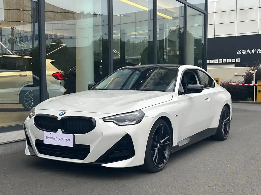 BMW 2 Series 2 Series (imported) 2022 225i M Sport Night Edition — photo 1