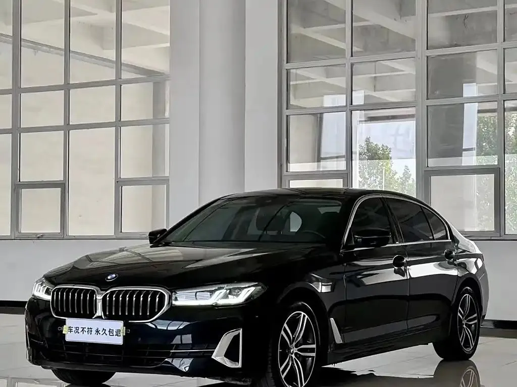 BMW BMW 5 Series — Black