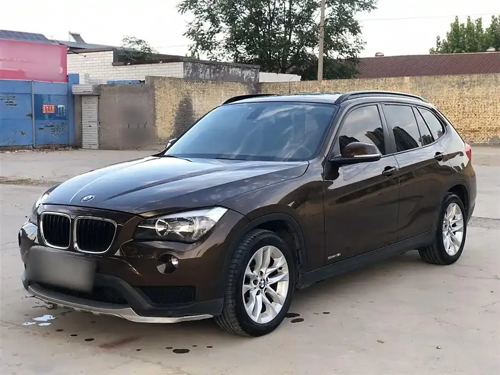 BMW X1 X1 2015 sDrive18i Stylish Upgrade Edition — photo 1
