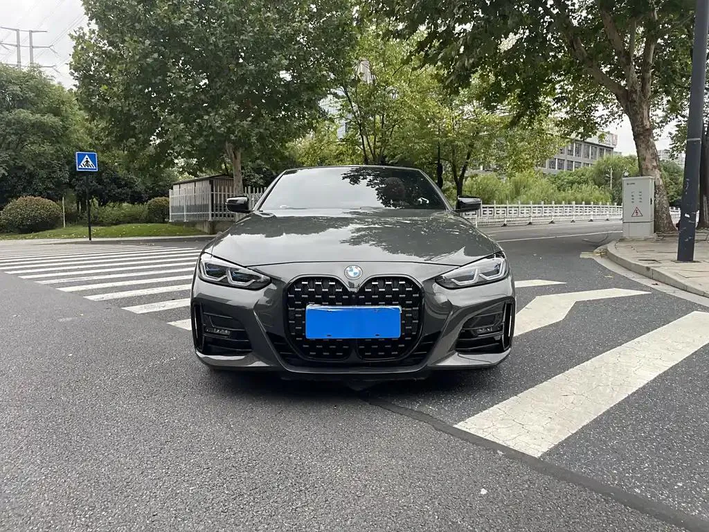 BMW 4 Series 4 Series 2023 425i Convertible M Sport Night Edition — photo 1