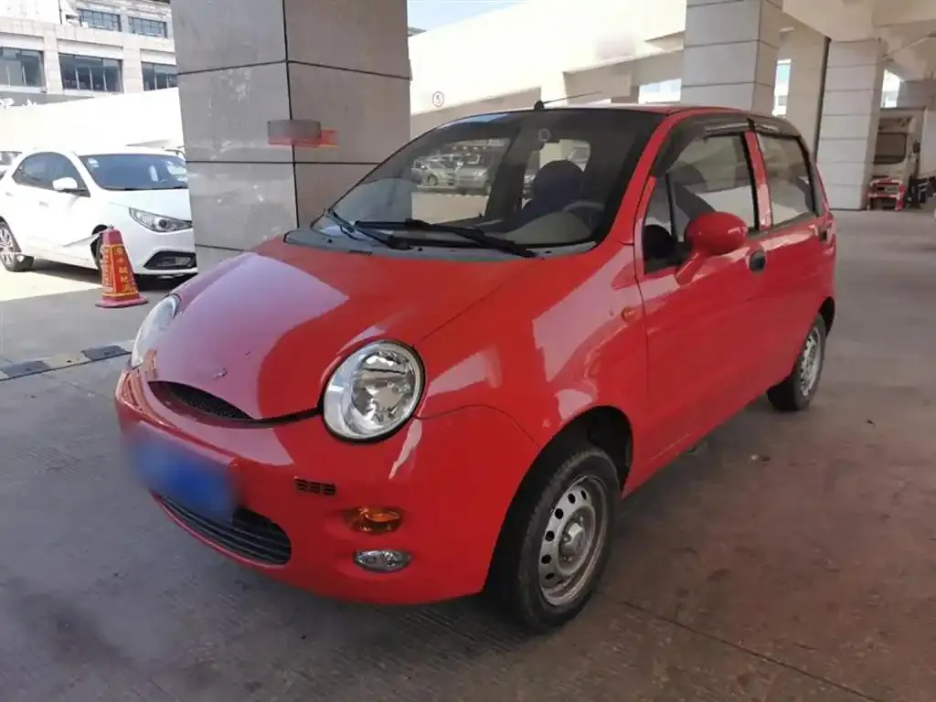Chery Chery QQ3 — Rouge