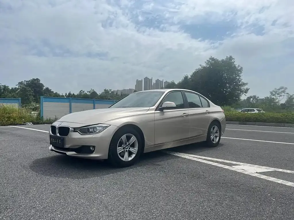 BMW 3 Series 3 Series (Imported) 2013 320i Sport Design Package — photo 1