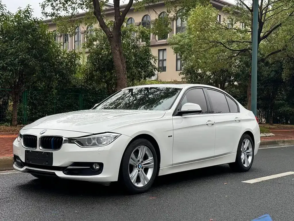 BMW 3 Series 3 Series 2014 328i Sports Design Package — photo 1
