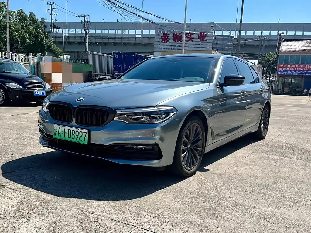 BMW 5 Series 5 Series 2019 530Le Luxury Package — photo 1