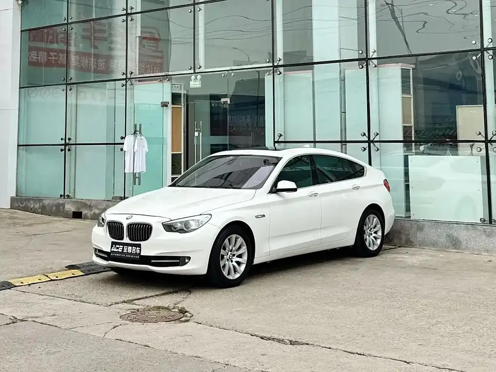 BMW 5 Series 5 Series GT 2010 535i Luxury — photo 1