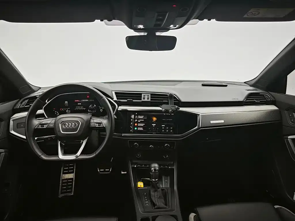 Audi Q3 Q3 2024 45 TFSI quattro Stylish Dynamic Edition — View photo 5