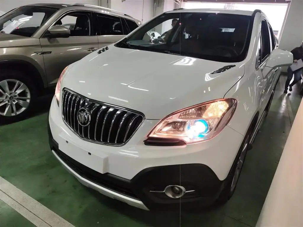Buick Encore 2015 Encore 1.4T Automatic 4WD All-Round Flagship Model — photo 1