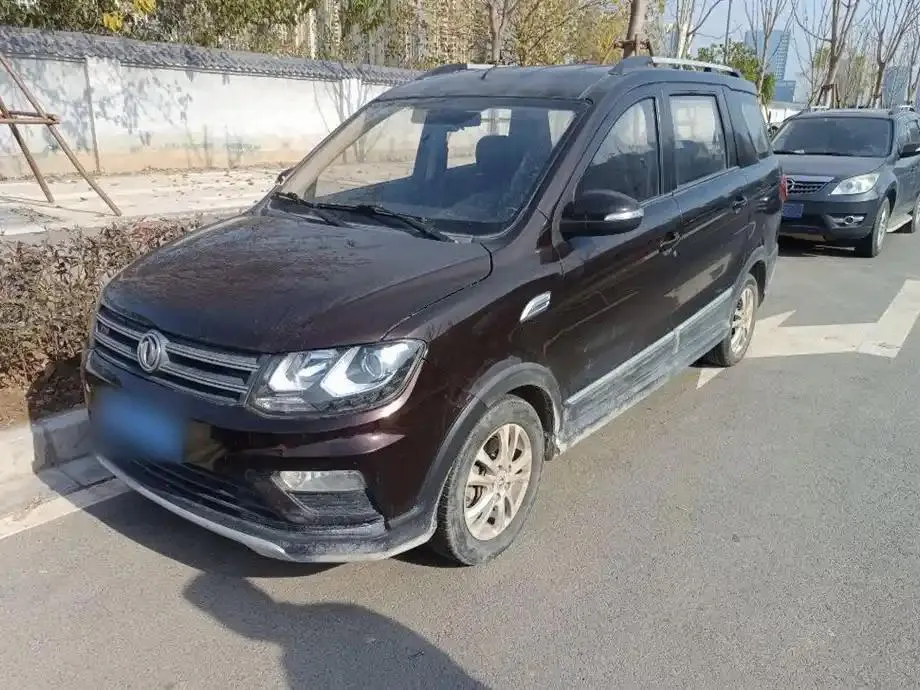 Dongfeng FENGON FENGON Fengguang 370 2016 1.5L Manual Premium 7 Seaters — photo 1