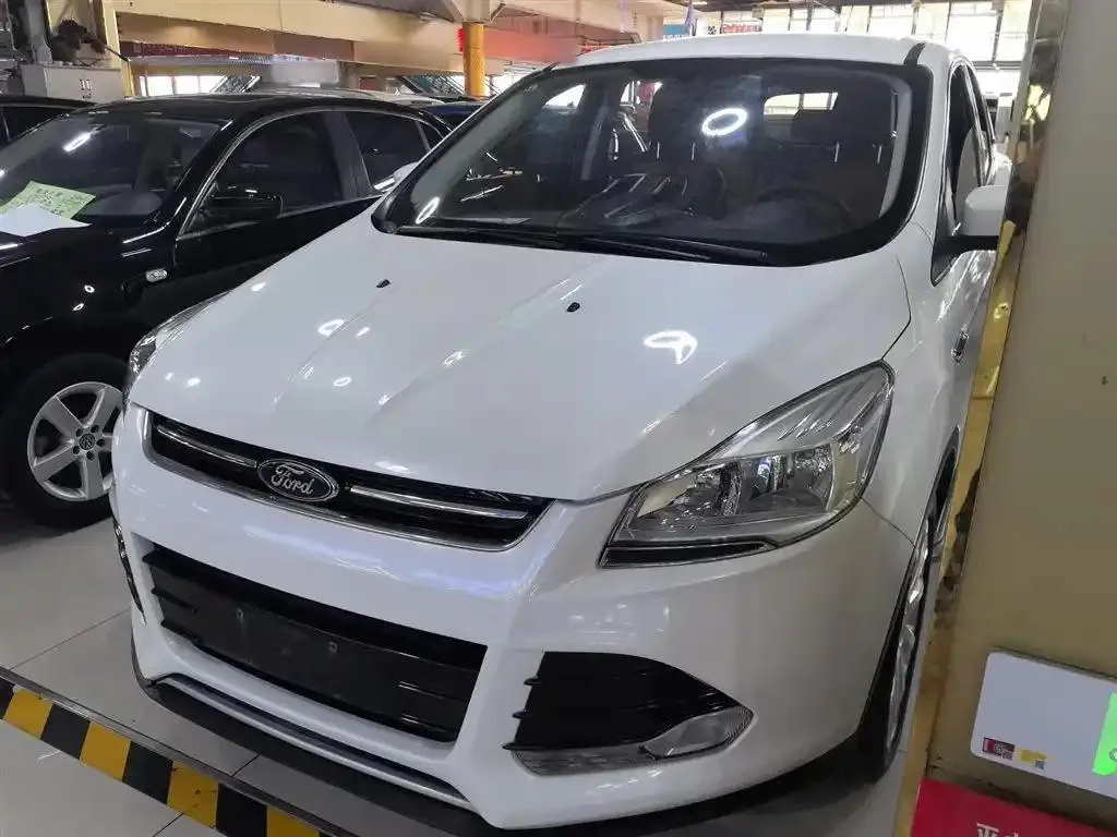 Ford Kuga Kuga 2013 1.6L GTDi 2WD Comfort Edition — photo 1