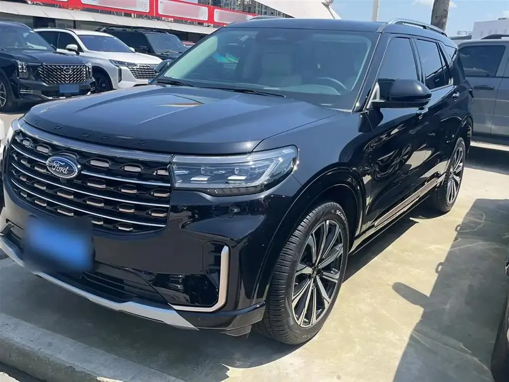 Ford Ford Explorer — Black