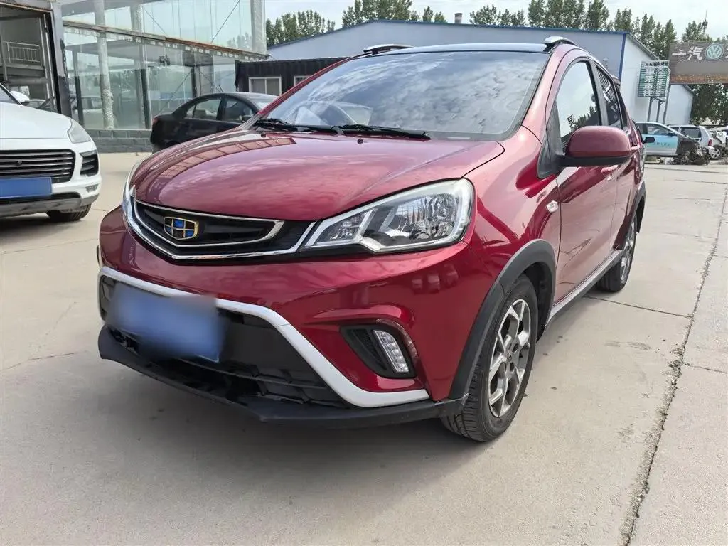 Geely Yuanjing X1 Vision X1 2017 1.3L Automatic Fun Edition — photo 1
