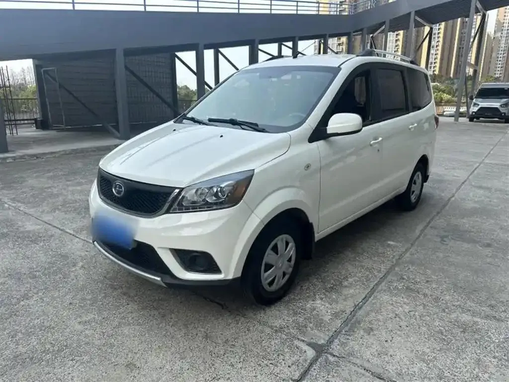 BAIC Changhe Changhe Changhe M50S 2015 1.5L modified economy class DAM15DL — photo 1