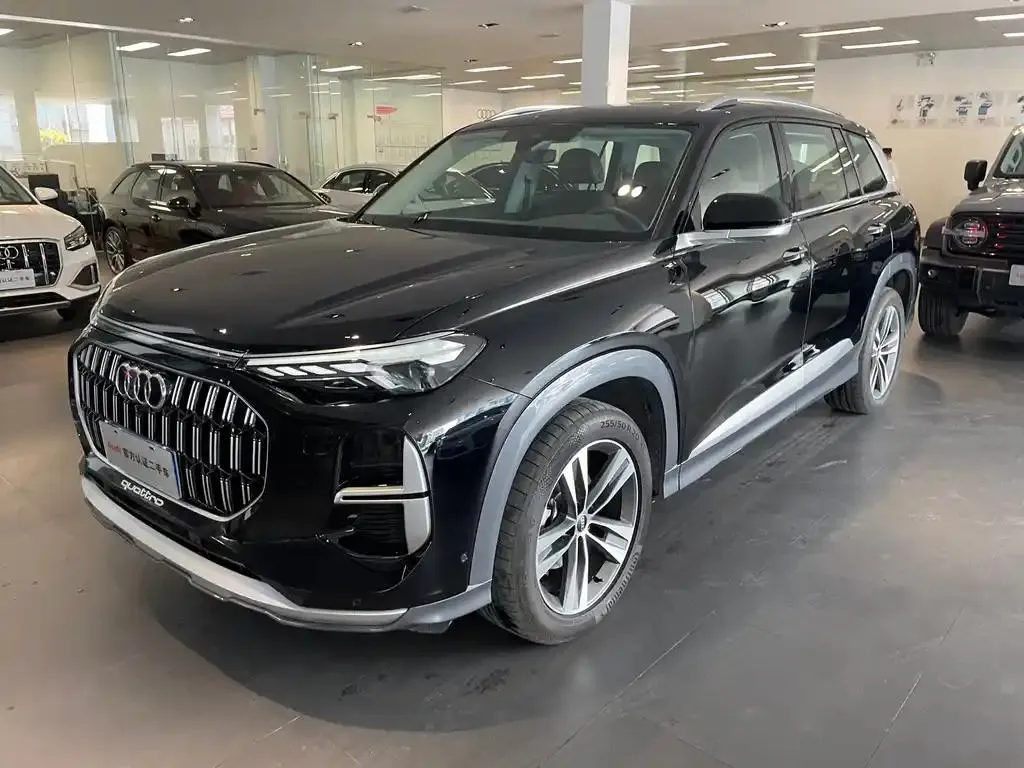 Audi Q6 Q6 2024 45 TFSI quattro Qiyun Yulin Package 7 Seats — Ver foto 3