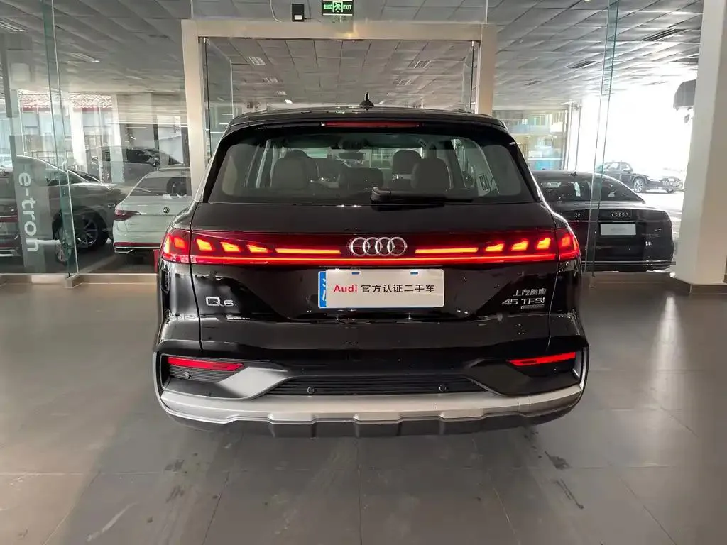 Audi Q6 Q6 2024 45 TFSI quattro Qiyun Yulin Package 7 Seats — Ver foto 4