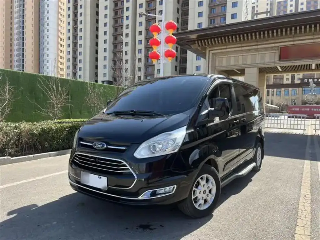 Ford Ford Tourneo Custom — Noir