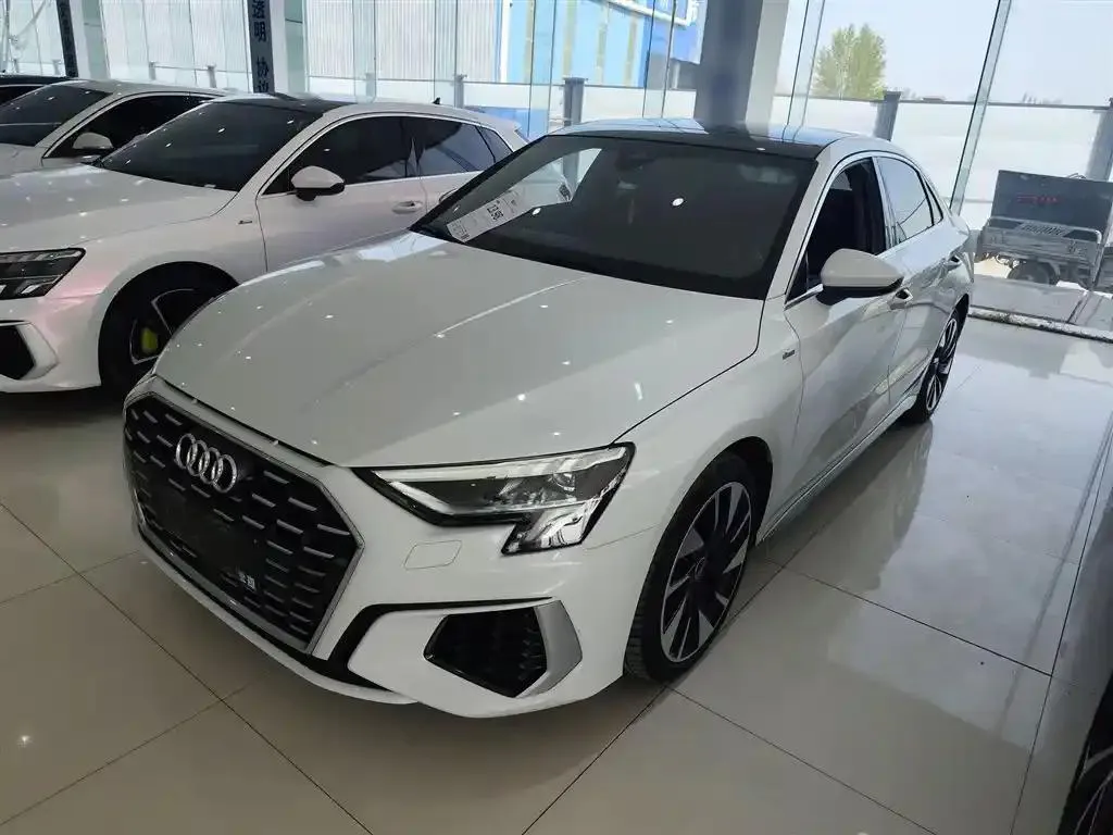 Audi A3 A3 2023 facelift A3L Limousine 35 TFSI stylish and elegant model — View photo 2