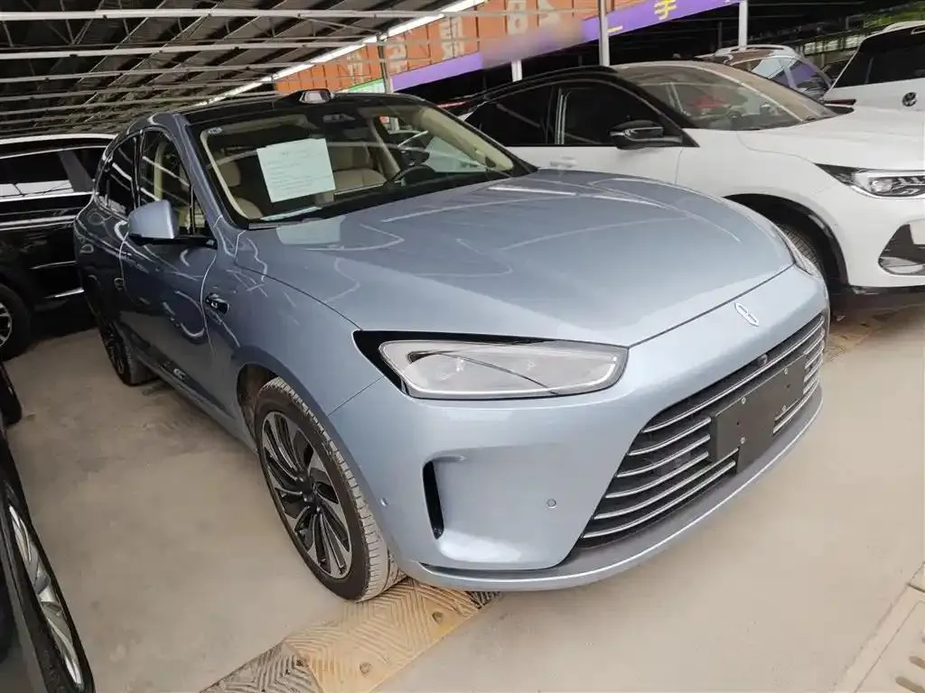 AITO M5 M5 2023 Extended Range 4WD Smart Driving Edition — Voir la photo 4