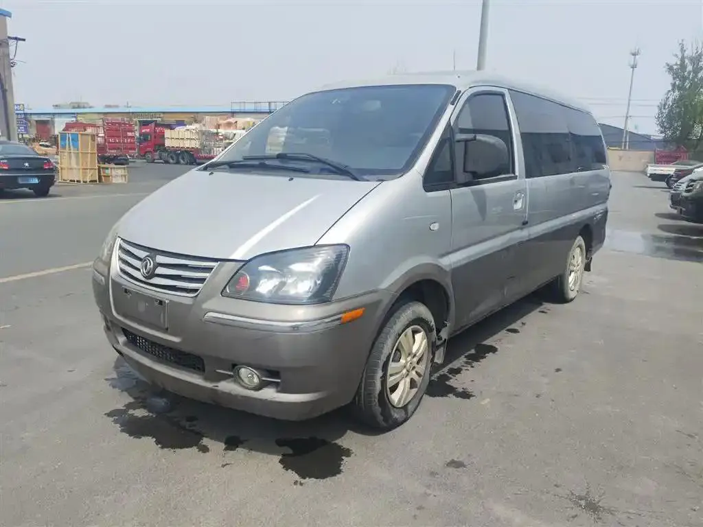 Dongfeng Forthing Lingzhi Lingzhi 2016 M3L 1.6L 7-seater comfort model — photo 1