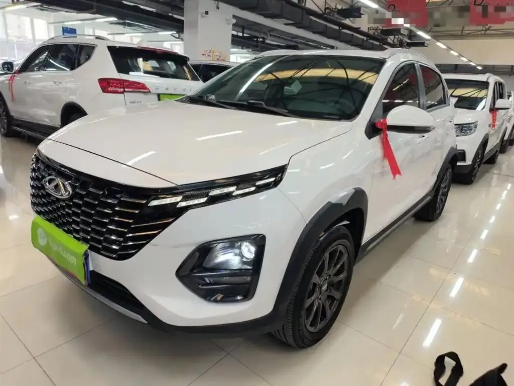 Chery Tiggo 3x Tiggo 3x 2023 1.5L CVT Fashion Edition — photo 1