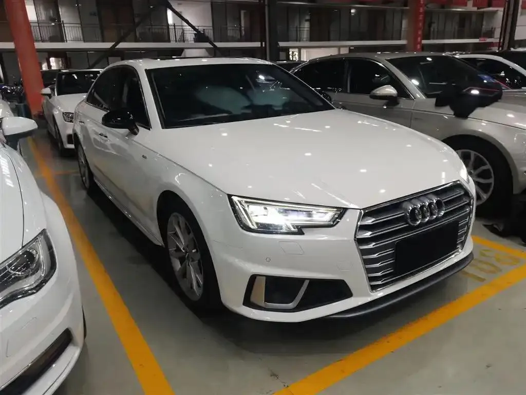 Audi A4L A4L 2019 45 TFSI quattro Personality Sports Edition National V — Ver foto 4