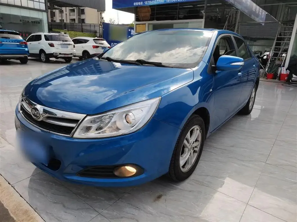 BYD SuRui Su Rui 2014 1.5L Manual Luxury Model — photo 1