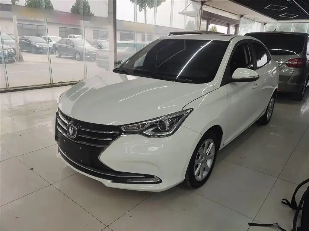 Changan Alsvin Yuexiang 2018 1.5L DCT Premium National V — photo 1